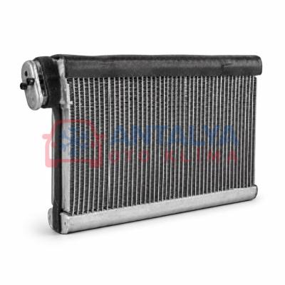 EVAPARATÖR İVECO DAİLY HİDROMEK 102S İŞ MAKİNASI (30,5*22,5*3,8MM)